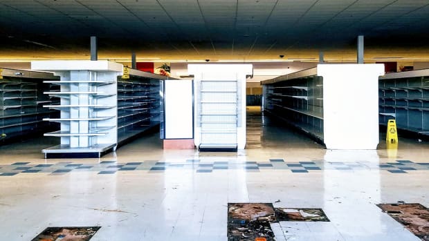 Amazon's Assault on Grocery Stores Will Have a Profound Impact on Many