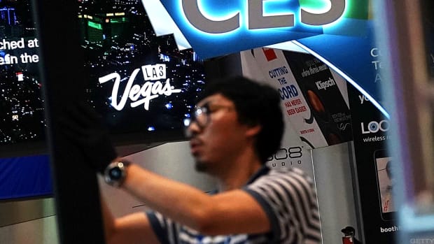 8 Top CES 2018 Takeaways: What's Next for IoT, VR, Autonomous Cars and More