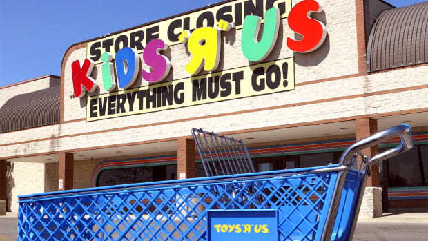 Is a Savior in Sight for Toys "R" Us?