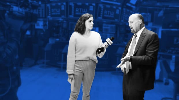 Got a Minute? Jim Cramer Breaks Down the Markets and Ticker Tape