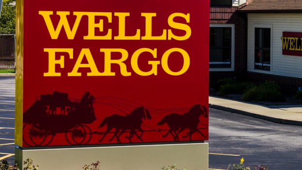 Jim Cramer: New Wells Fargo CEO Was an 'Unbelievable Choice'