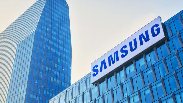 Jim Cramer: Why Samsung Is Real Money's Stock of the Day