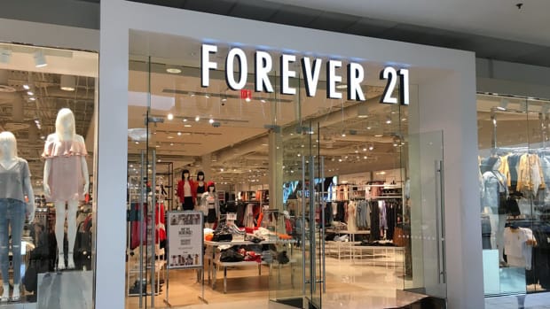 Is the Forever 21 Bankruptcy Signaling the Death of Mall Retail?