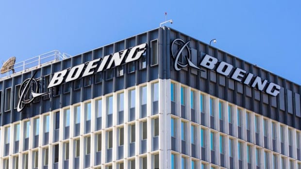 Boeing's CEO Is Bullish on Defense Spending