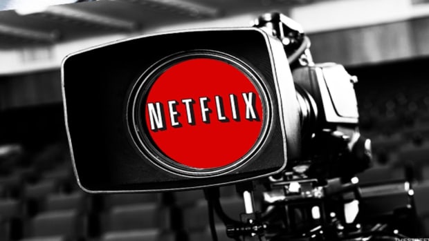 Who Is Right: AT&T's CEO or People Obsessed With Netflix Stock?