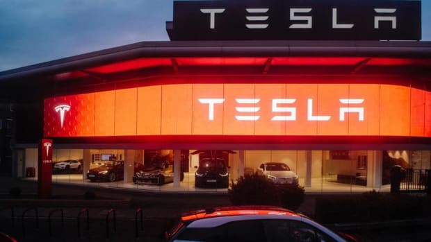 Tesla CEO Elon Musk Doesn't Get One Thing About Being a CEO