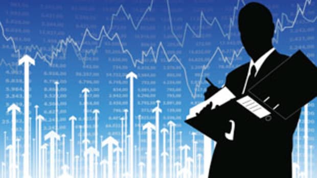 Cheap Russian Stocks Still Not Worth Risk, TIAA-CREF's Muromcew Says