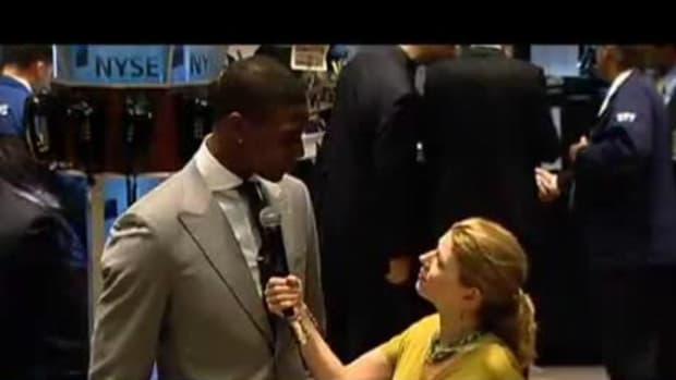 Miami Heat's Chris Bosh Buys Bonds