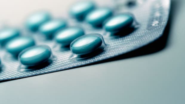 Ampio's Eye Drug Approval Strategy Dealt Another Credibility Hit