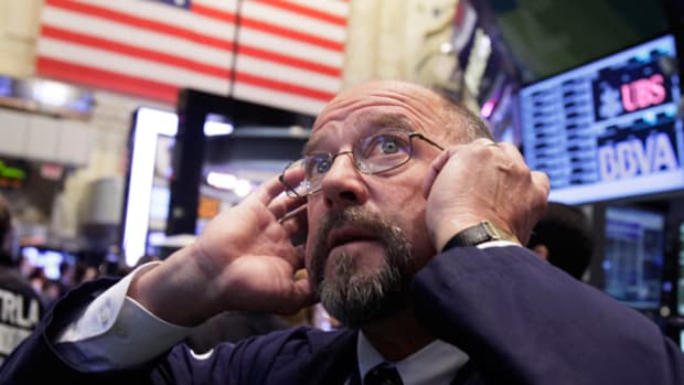 Stocks Drop as Amazon Misses Forecasts, Durable Goods Disappoints