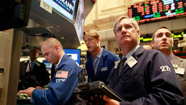 Market Hustle: Stock Futures Pare Losses on Upbeat U.S. Manufacturing Data
