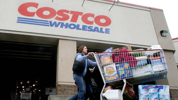 Must-See Charts: Costco Could Reach New High or Go Bust After Earnings