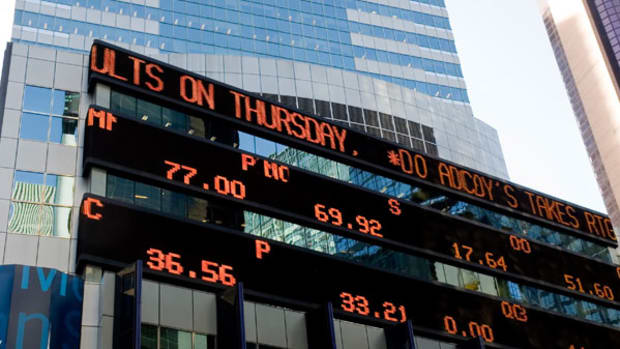 Breakout Stocks: DirecTV, Yum! Brands