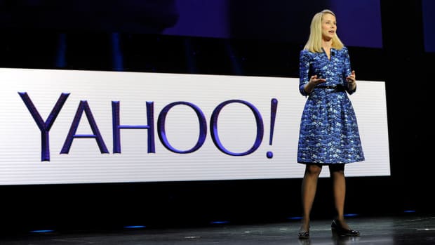 Activist Investor Pushes Yahoo's Marissa Mayer to Buy Rival AOL