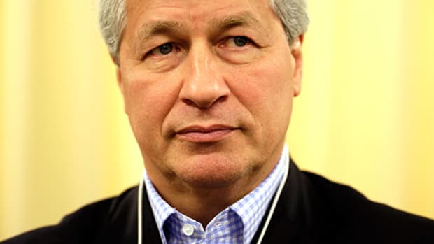 Mike Mayo: Jamie Dimon's Pay 'Feeds the Big Brother Banking Beast'