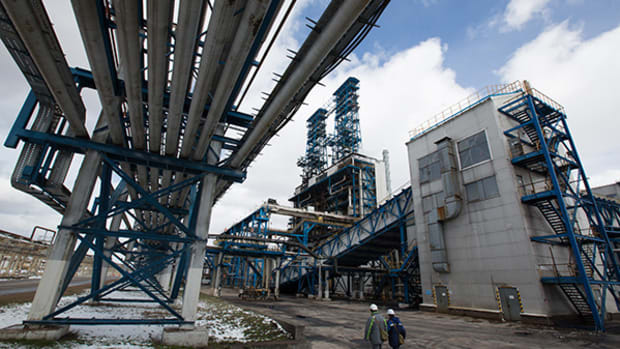 Russia and China Sign Mega Gas Deal That Changes Everything