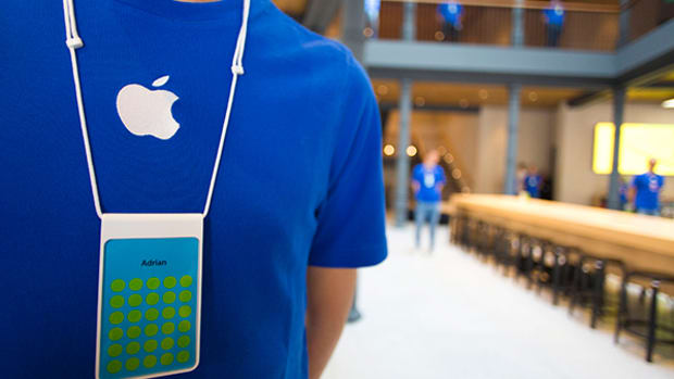 As Competitors Slum It, Apple Prepares Android-Crushing iPhone 6