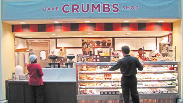 Crumbs Bake Shop Shutters Doors as Craze for Cupcakes Wanes