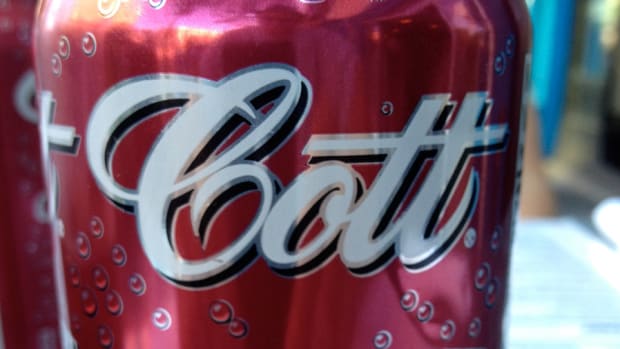 Cott Corp. Is a Top Stock Under $10 for 2015: David Peltier