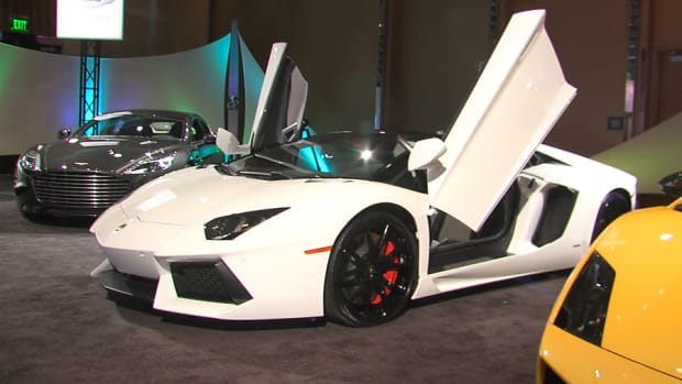 Ultra-Luxury Cars Make Splash in Detroit on Eve of 2014 Auto Show