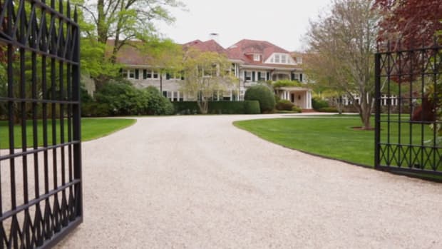 What You Get for a $1 Million Summer Rental in the Hamptons