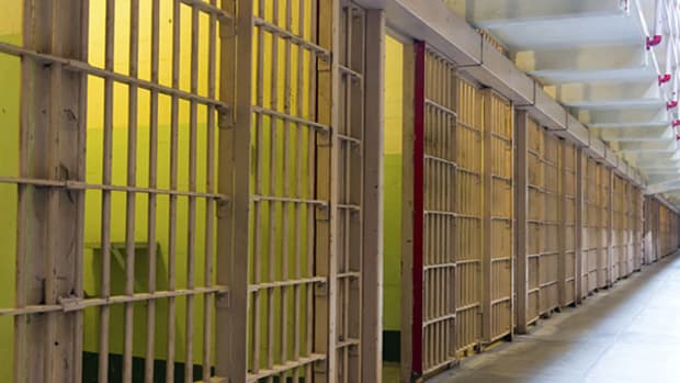 Private Prisons Break Out Under Trump