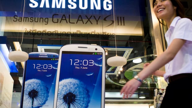 Reports: Samsung Electronics to Make Facebook-Exclusive Phones