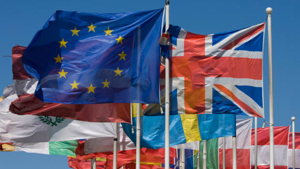 European Stocks Appealing, Jury Still Out on Japan's 'Experiment'