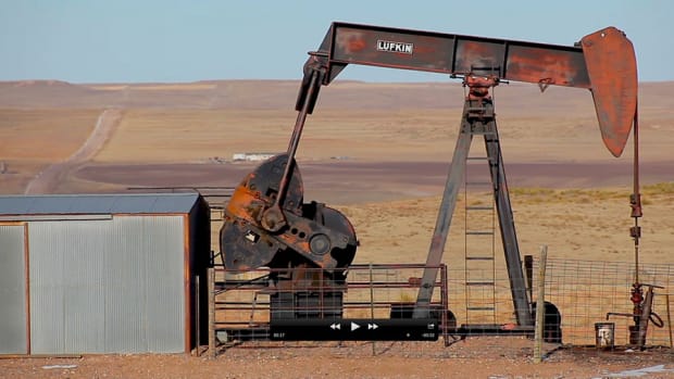 Why Obama and Congress Won't Lift Oil Export Ban