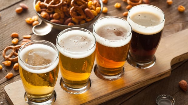 How to Bring Great Beer to the Holiday Party or Dinner