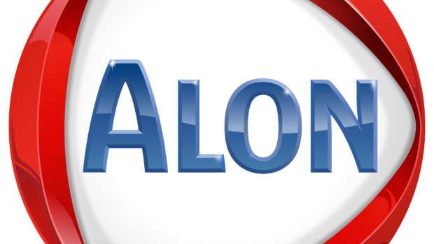 Buy Oil Player Alon USA Energy, and Don't Worry About the Price of Crude