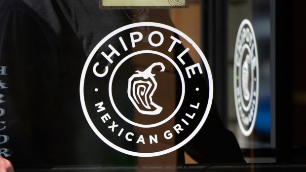 More Squawk from Jim Cramer: Ackman's Pershing Square Buys Stake in Chipotle (CMG)