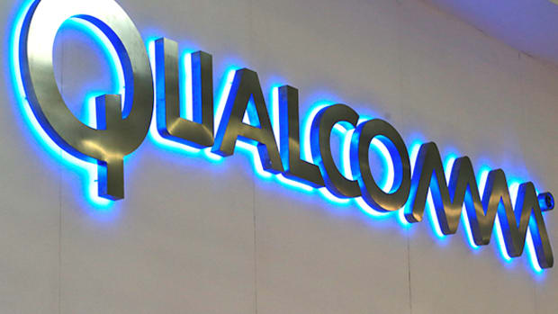 Qualcomm Shares Fall as First-Quarter Revenue Misses Street Expectations