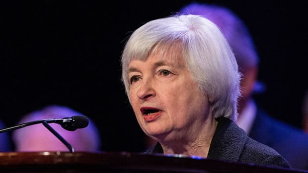 Federal Reserve Policies Are Hurting the Middle Class and Contributing to Wealth Inequality