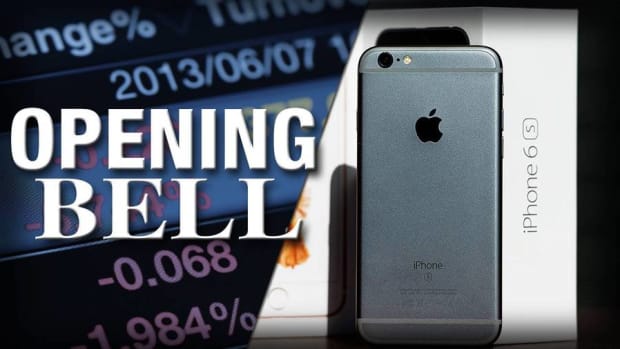 U.S. Stocks Open Lower as Apple Sets Record for iPhone Sales