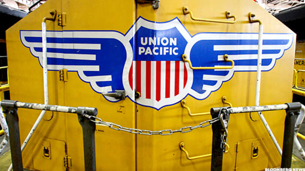 Union Pacific Shares Rise After Fourth-Quarter Profit Beats Expectations