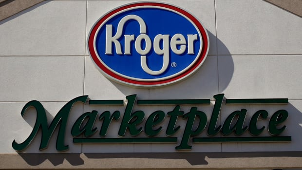Kroger Adds 10,000 Full-Time Positions