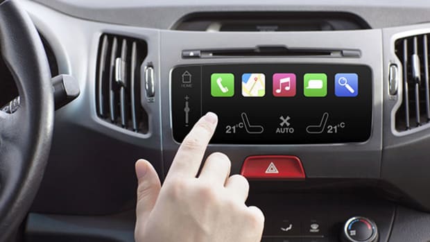 iPod Developer Joins Magna as Automakers Turn to Tech