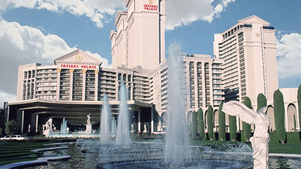 5 Breakout Stocks Under $10 Set to Soar