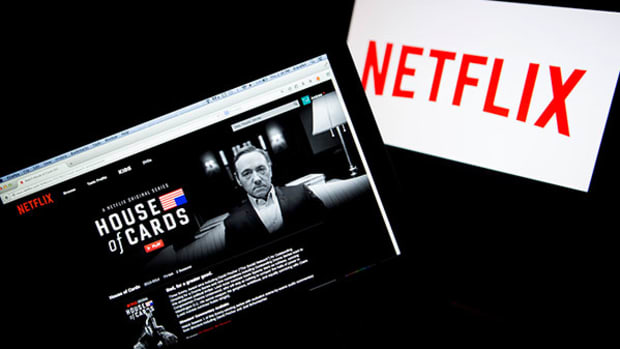 Here Comes a Deep Pullback for Unstoppable Netflix