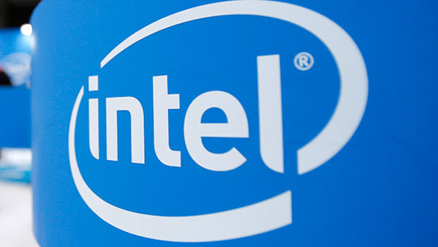 Intel's Head and Shoulders Top Projects 9% Downside