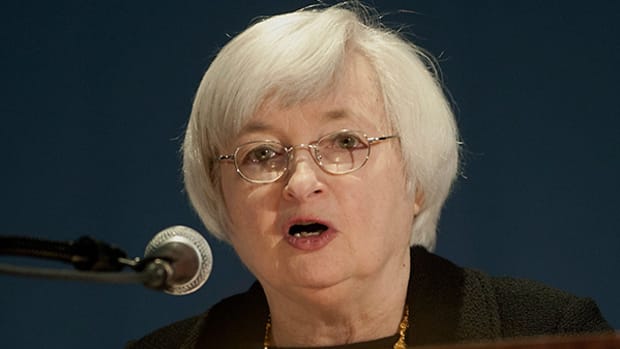 FOMC Set the Bar Low for a Rate Hike, Manulife Economist Greene Says