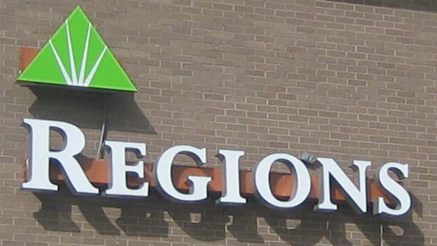 What to Expect When Regions Financial (RF) Reports Q3 Earnings