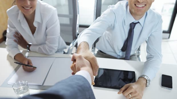 September Jobs Report Will Be Key to Fed's Next Move on Rates