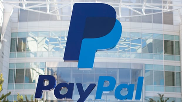 Here's Why You Should Buy PayPal, Top Analyst Explains