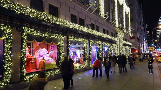 Activist Investor Threatens Proxy War Against Hudson's Bay