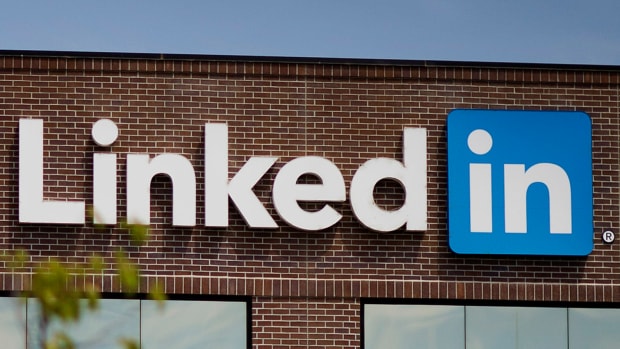 LinkedIn (LNKD) Stock Plummets on Lower-Than-Expected Q1 Guidance