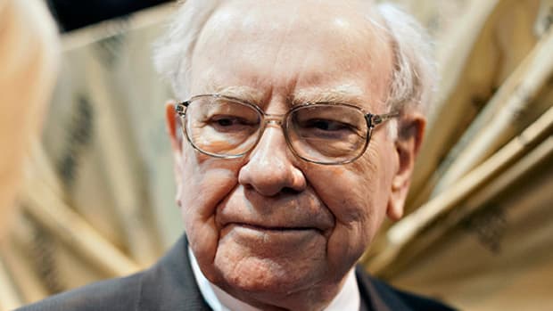 The Next CEO of Berkshire Hathaway Will 'Already Be Rich', Says Warren Buffett