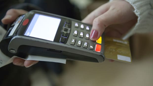 Retailer Adoption of Chip-Enabled Credit Cards Remains Sluggish