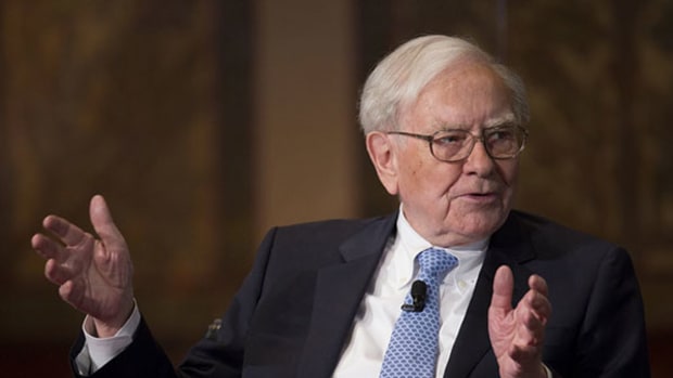 Buffett's Big Hedge Fund Bet Is Proof Picking Winners Is Easier Said Than Done